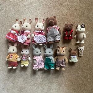 Calico Critters Figure Bundle